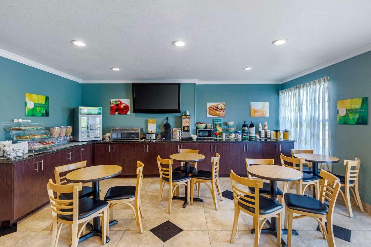 Baymont By Wyndham Willow Park Exterior photo